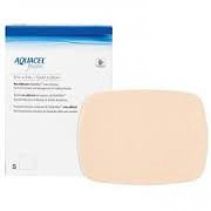 Aquacel (Convatec) Non-Adhesive Foam Dressing, 10 x 10 cm, 10 Pack
